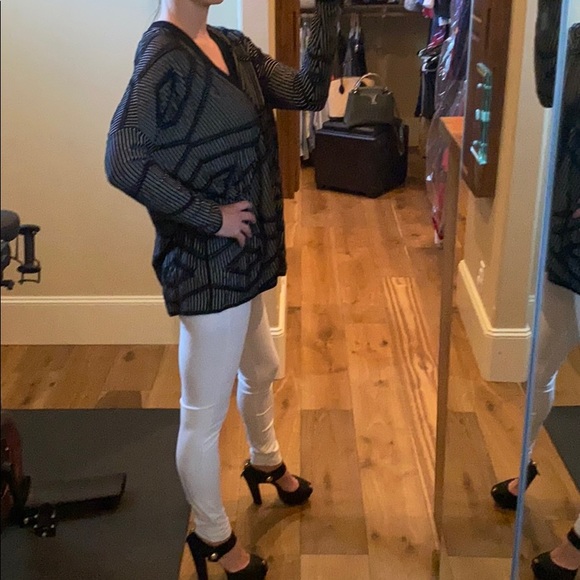 Josie Natori Black & White Cardigan Sweater XS - Picture 4 of 8